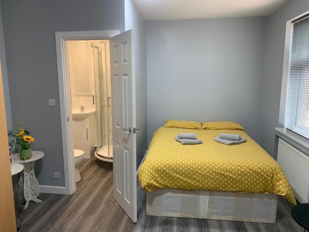 Grays Accommodation B&B Экстерьер фото