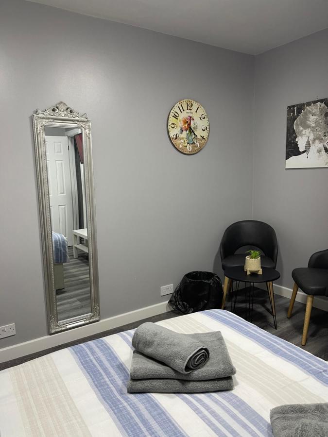 Grays Accommodation B&B Экстерьер фото